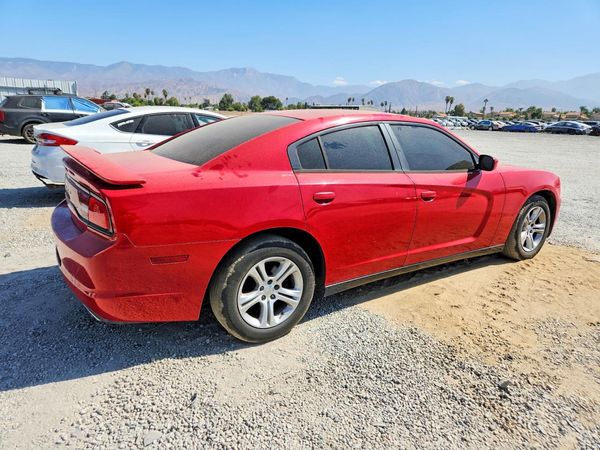 2013 DODGE CHARGER SE