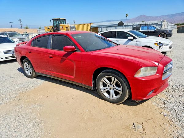 2013 DODGE CHARGER SE