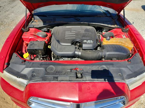 2013 DODGE CHARGER SE