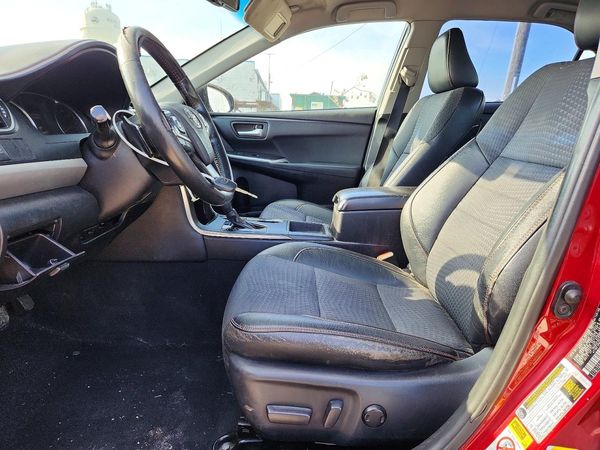 2015 TOYOTA CAMRY
