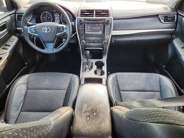 2015 TOYOTA CAMRY