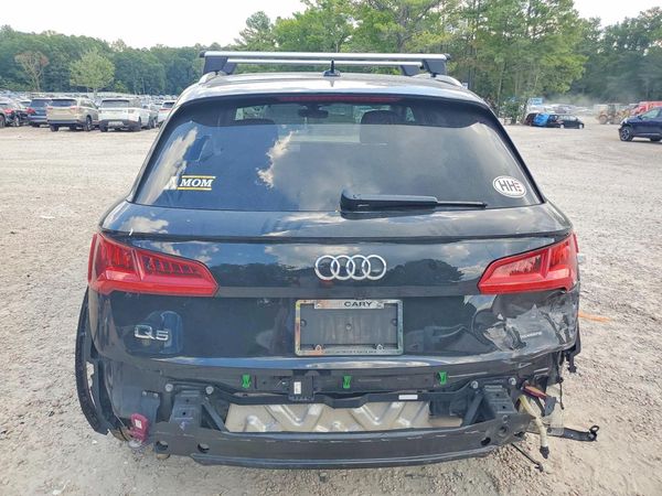 2019 AUDI Q5 quattro Premium Plus