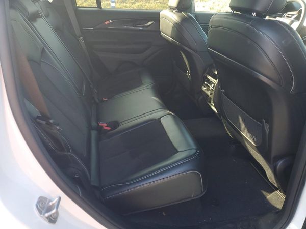 2023 JEEP GRAND CHEROKEE Laredo, Altitude