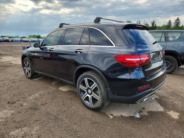 2019 MERCEDES-BENZ GLC GLC 300-4M