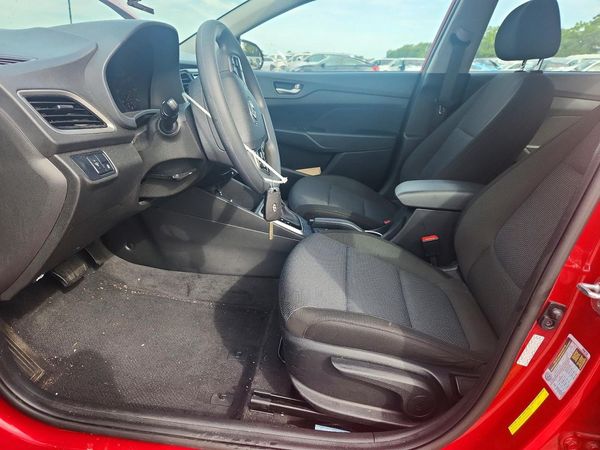 2022 HYUNDAI ACCENT SE, SEL