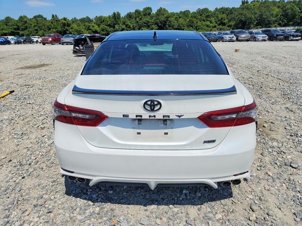2022 TOYOTA CAMRY