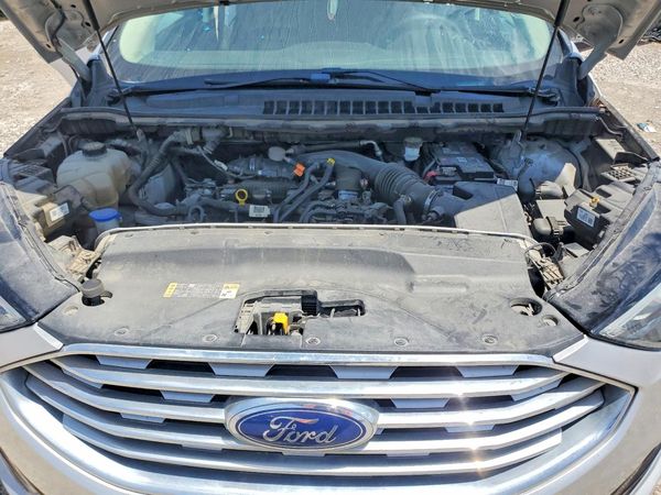 2019 FORD EDGE SEL — Engine bay
