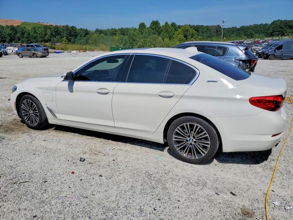 2019 BMW 530E
