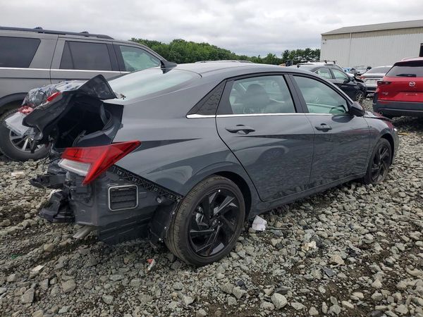 2026 HYUNDAI ELANTRA