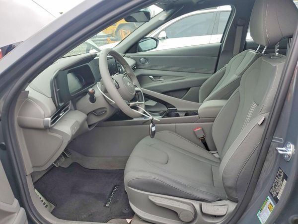 2026 HYUNDAI ELANTRA