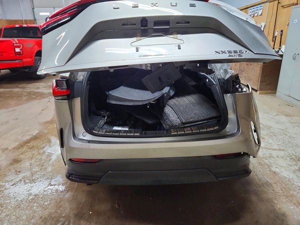 2022 LEXUS NX 350h Base — DIRR