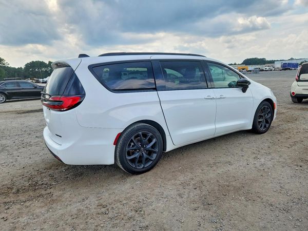 2025 CHRYSLER PACIFICA Limited — PSRA