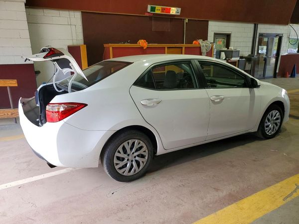 2017 TOYOTA COROLLA