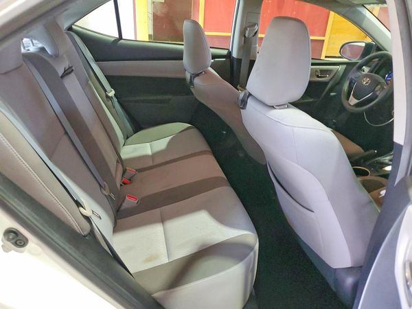 2017 TOYOTA COROLLA