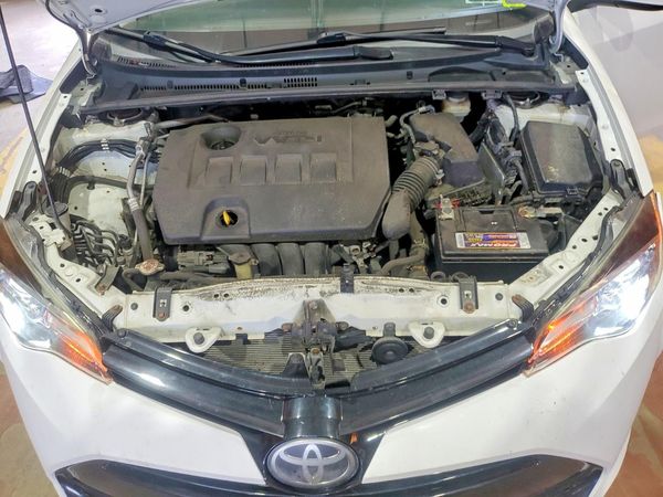 2017 TOYOTA COROLLA