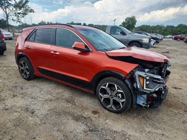 2023 KIA NIRO SX Touring
