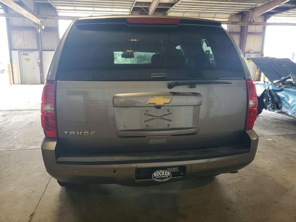 2014 CHEVROLET TAHOE LS