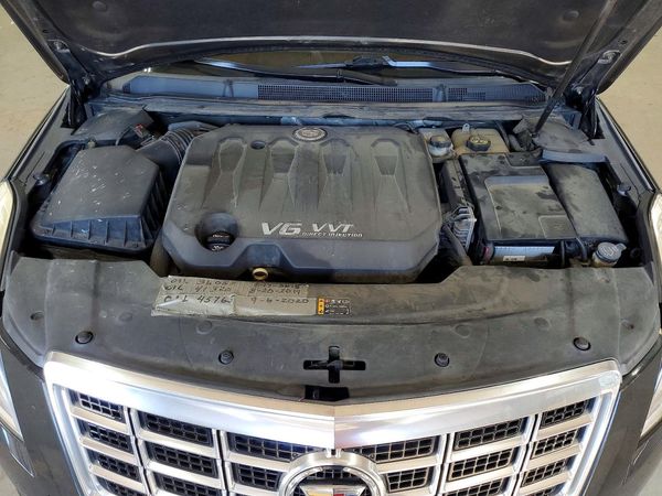 2013 CADILLAC XTS Luxury