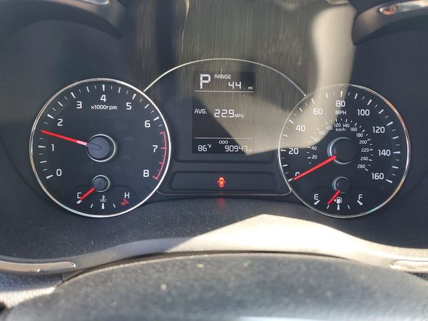 2017 KIA FORTE LX Base
