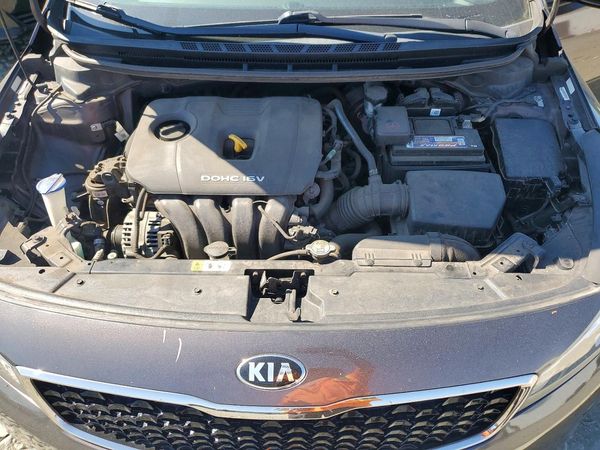 2017 KIA FORTE LX Base