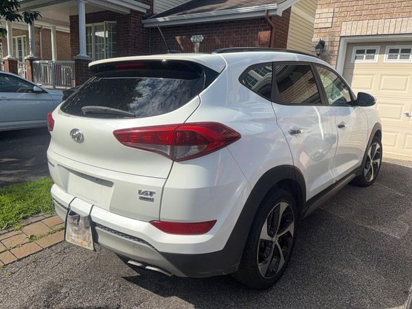 2017 HYUNDAI TUCSON