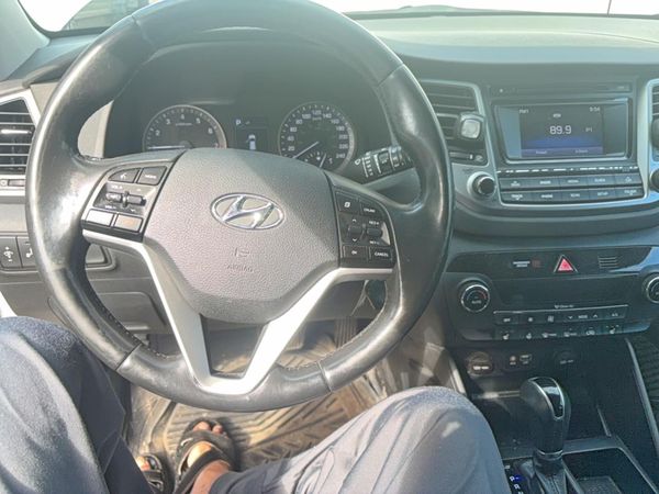 2017 HYUNDAI TUCSON