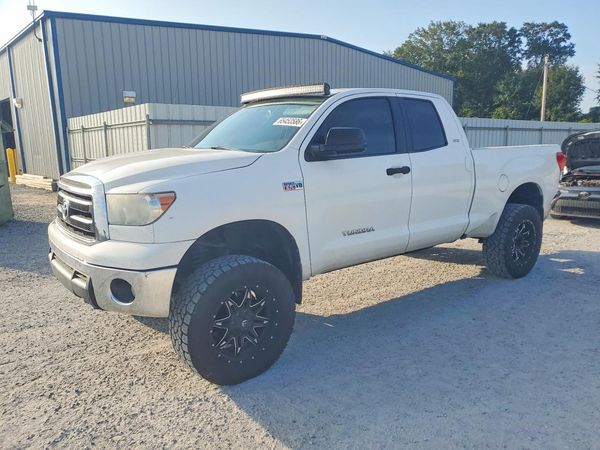 2012 TOYOTA TUNDRA SR5