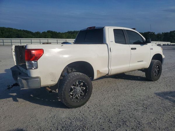 2012 TOYOTA TUNDRA SR5