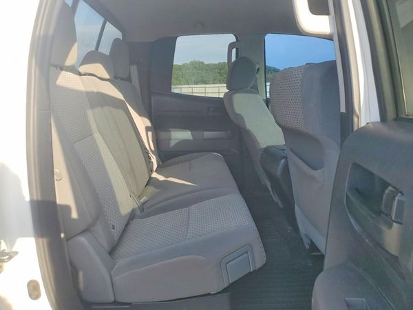 2012 TOYOTA TUNDRA SR5