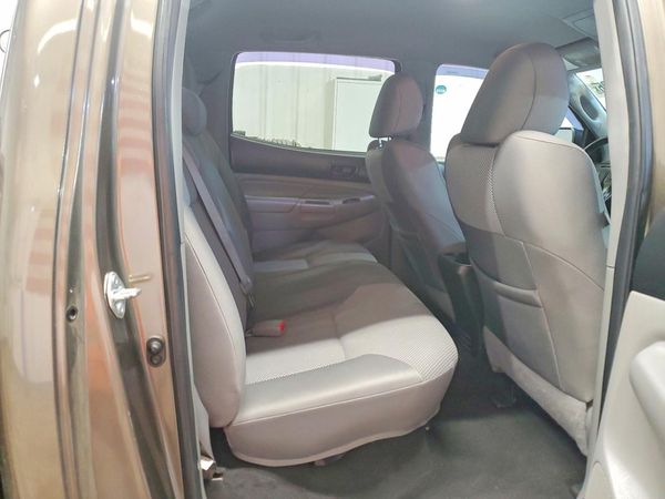 2015 TOYOTA TACOMA Delux Grade — PSRS