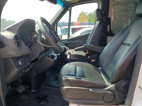 2023 MERCEDES-BENZ SPRINTER 907 (VS30)