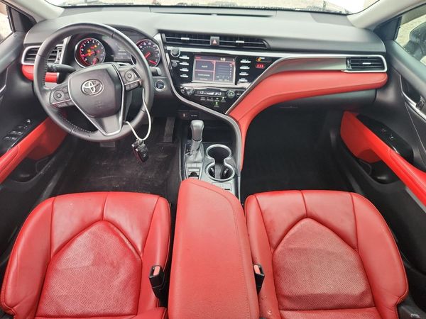 2018 TOYOTA CAMRY XSE