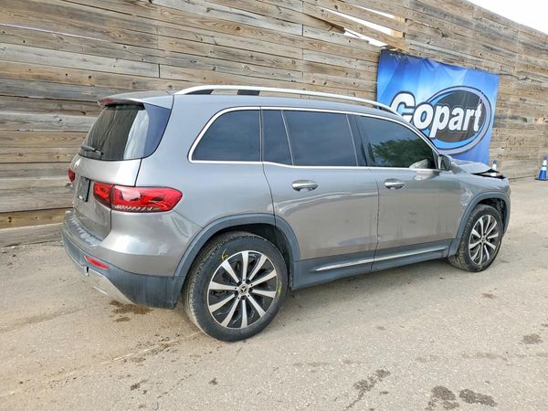 2021 MERCEDES-BENZ GLB GLB250