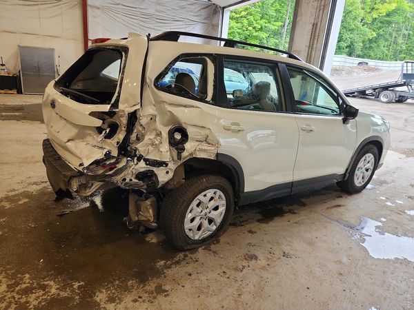 2019 SUBARU FORESTER