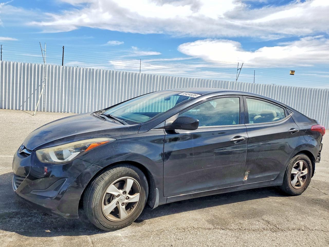 2015 HYUNDAI ELANTRA GLS(Middle)