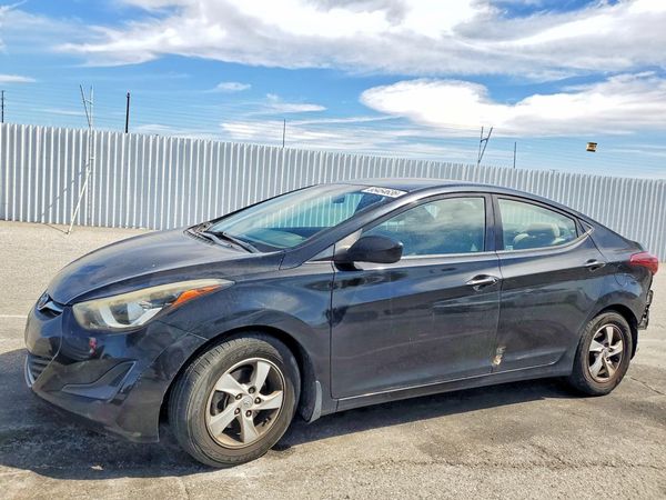 2015 HYUNDAI ELANTRA GLS(Middle)