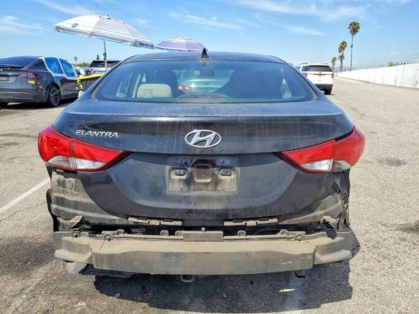 2015 HYUNDAI ELANTRA GLS(Middle)