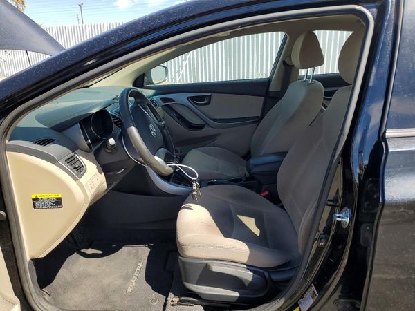 2015 HYUNDAI ELANTRA GLS(Middle)