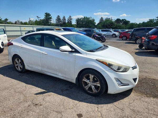 2016 HYUNDAI ELANTRA