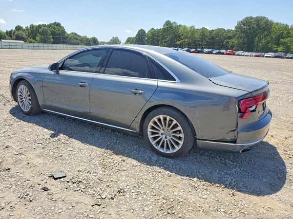 2015 AUDI A8