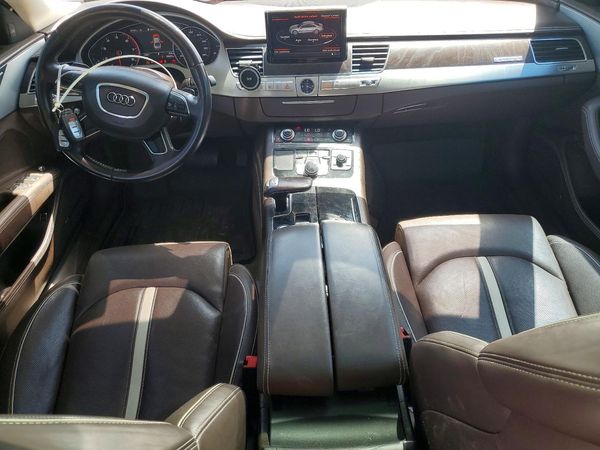 2015 AUDI A8