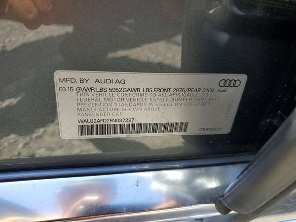 2015 AUDI A8