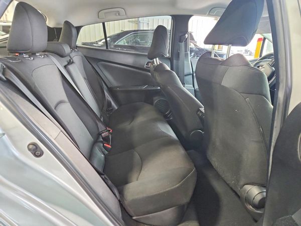 2021 TOYOTA PRIUS