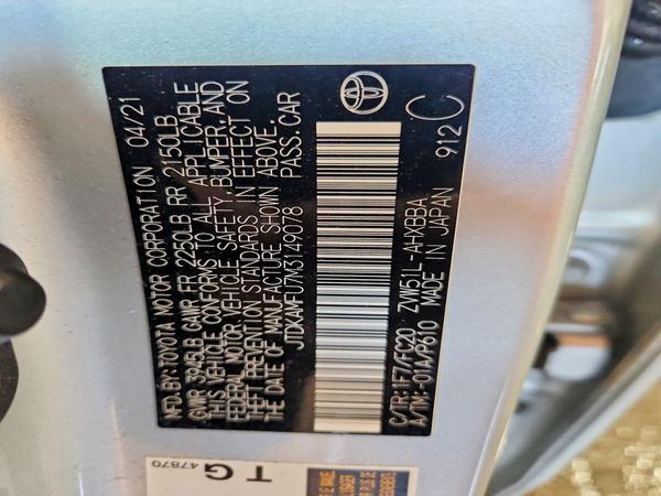 2021 TOYOTA PRIUS