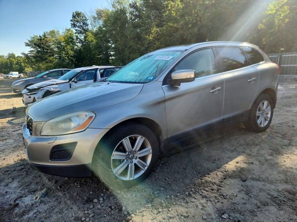 2012 VOLVO XC60
