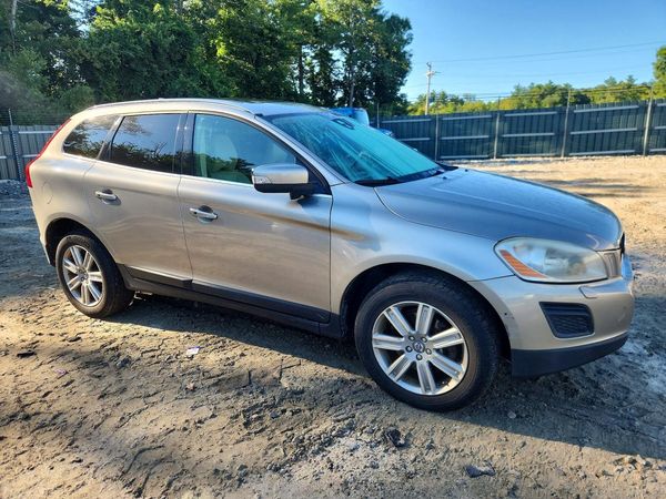 2012 VOLVO XC60