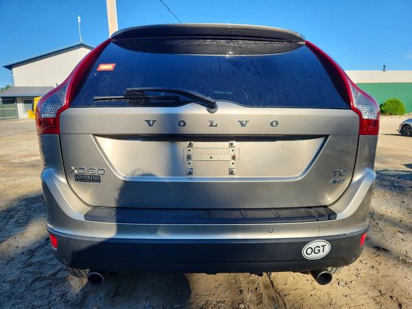 2012 VOLVO XC60