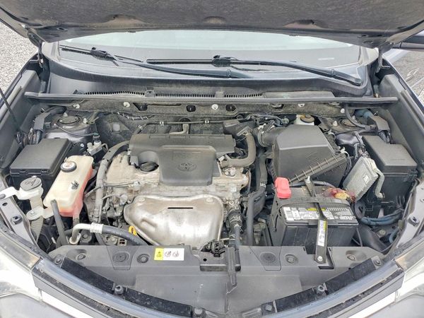 2017 TOYOTA RAV4 XLE