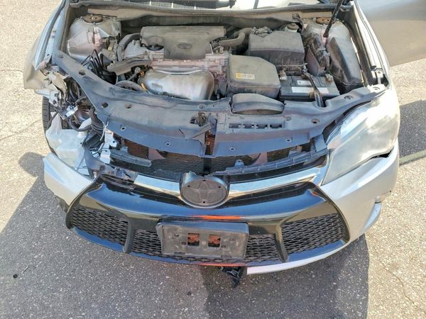 2017 TOYOTA CAMRY LE/SE/XLE/XSE — Engine bay