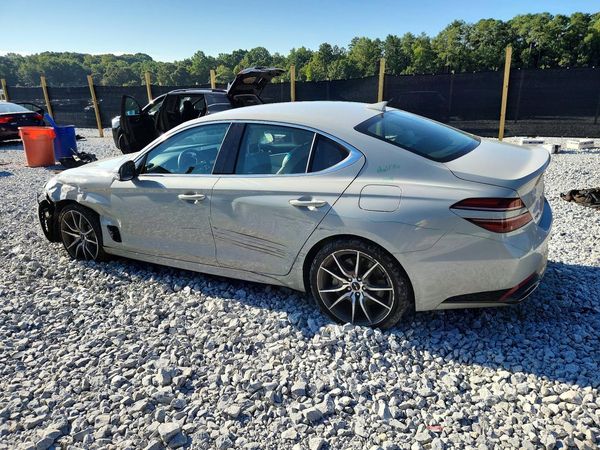 2025 GENESIS G70